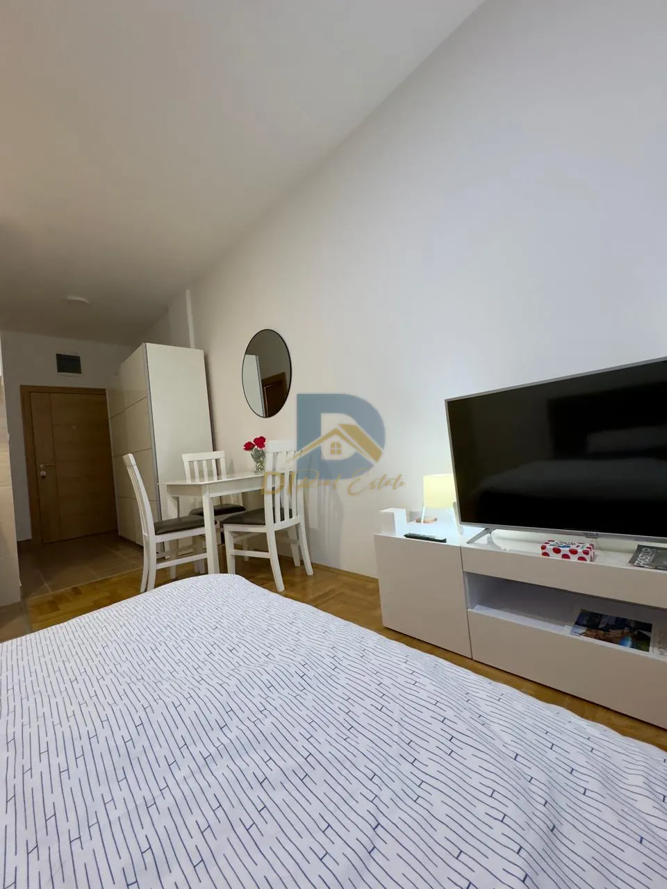 For Rent Studio Apartment