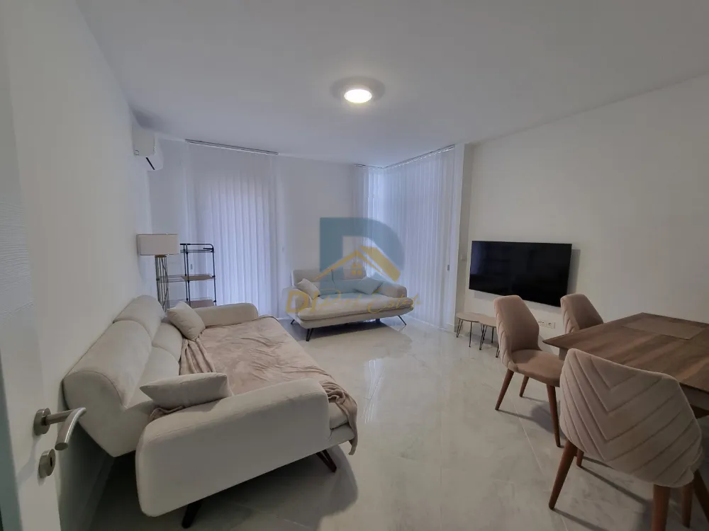 Stan sa tri spavaće sobe na prodaju | Rozino, Budva