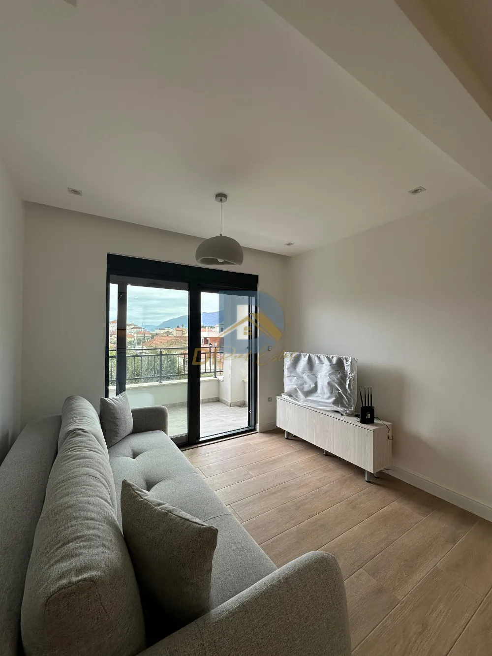 For Rent One Bedroom Apartment