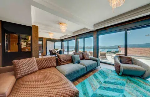 Luxury Five Bedroom Villa